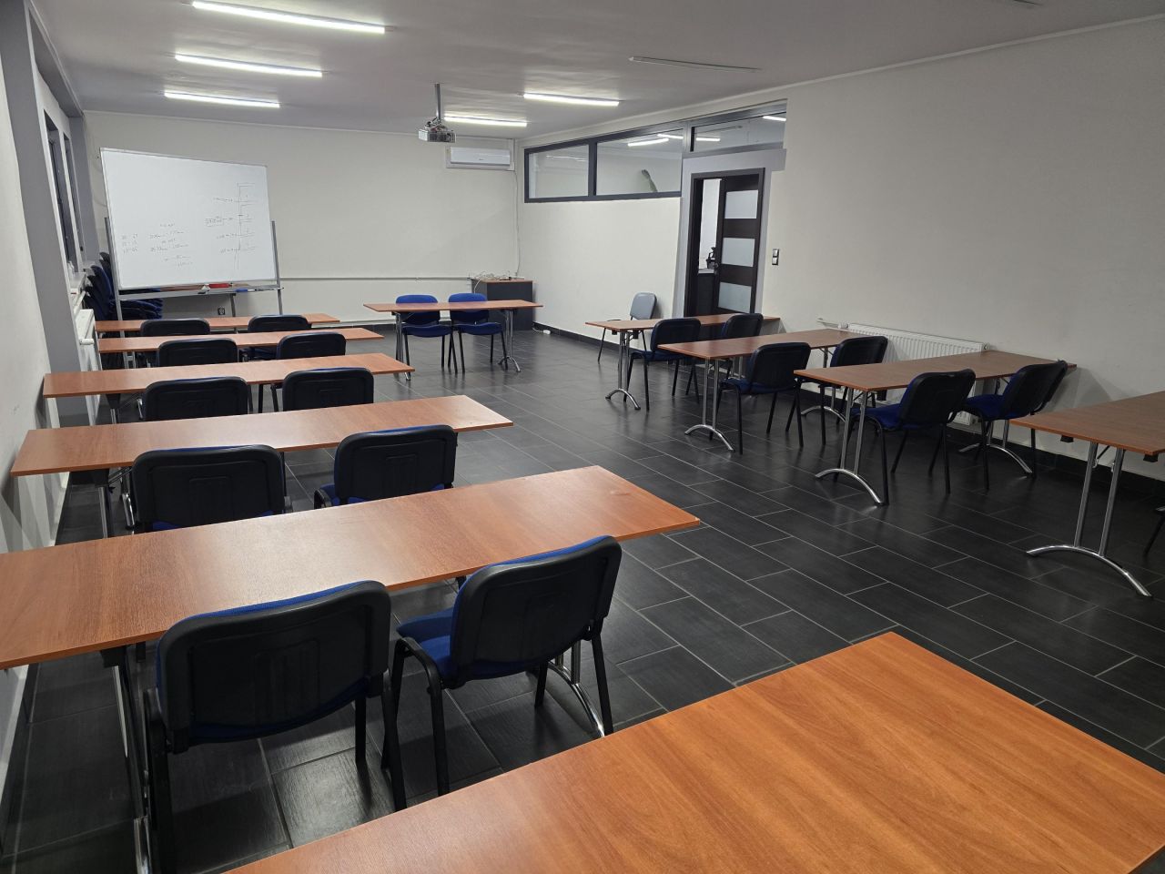 Mieszkanie 8-pokojowe Wrocław Psie Pole, al. Marcina Kromera. Zdjęcie 15