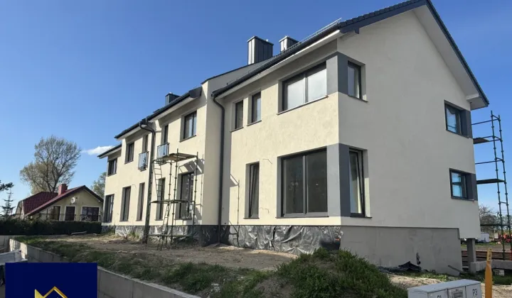 dom szeregowy, 3 pokoje Rumia Lotnisko, ul. Partyzantów