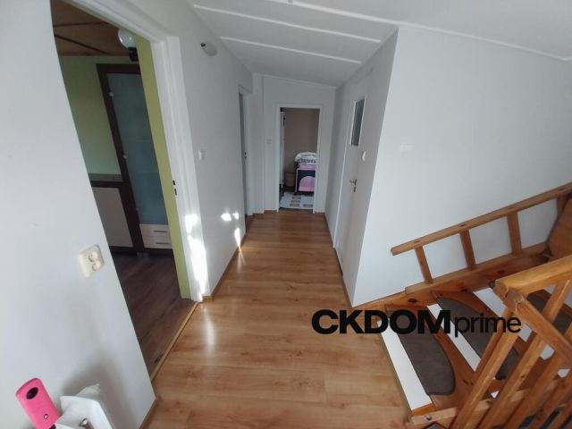 bliźniak, 6 pokoi Kielce Czarnów. Zdjęcie 12
