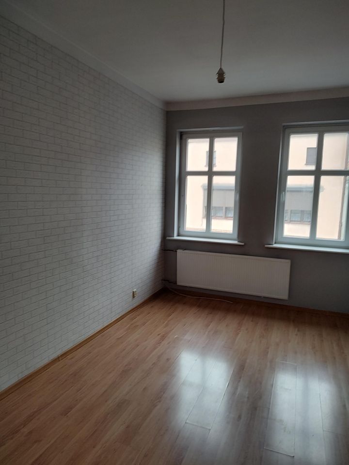 kamienica, 3 pokoje Kobylin, ul. Wolności. Zdjęcie 4