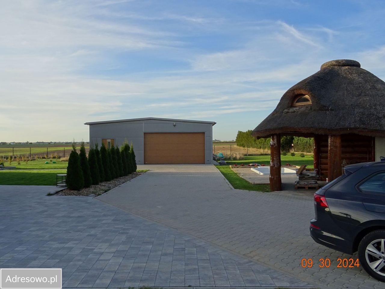 dom wolnostojący, 3 pokoje Łubianka, ul. bp. A. Szelążka. Zdjęcie 2