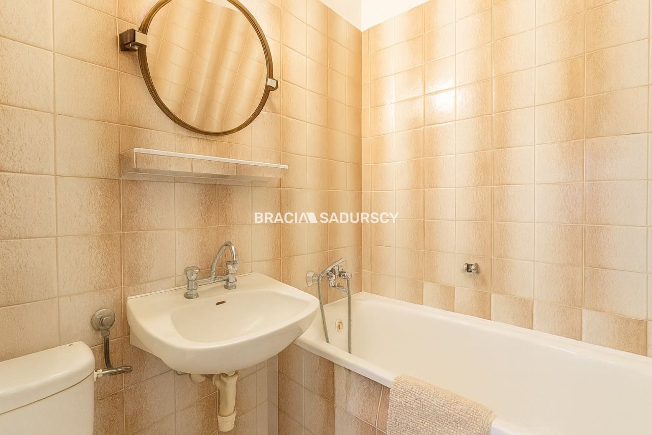 Mieszkanie 2-pokojowe Kraków Czyżyny, os. Dywizjonu 303. Zdjęcie 11