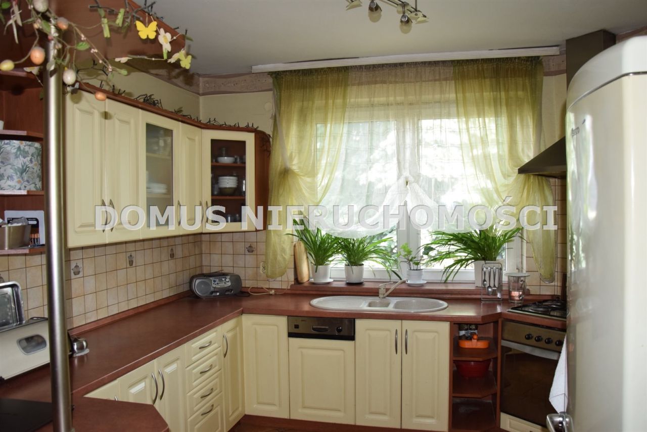 dom wolnostojący, 5 pokoi Łódź Widzew, ul. Brzezińska. Zdjęcie 3