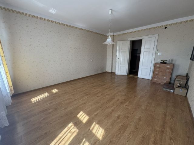 Mieszkanie 3-pokojowe Kłodzko, ul. Tadeusza Kościuszki. Zdjęcie 5