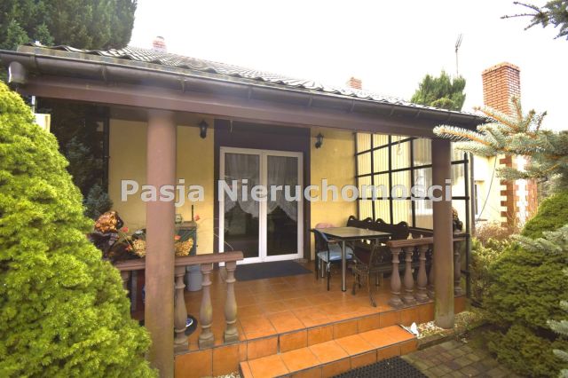 dom wolnostojący Dąb Polski, ul. Bratkowa. Zdjęcie 2