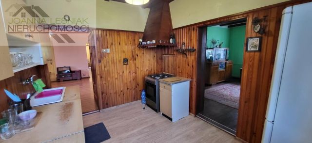 dom wolnostojący, 4 pokoje Żurada, ul. Starowiejska. Zdjęcie 2