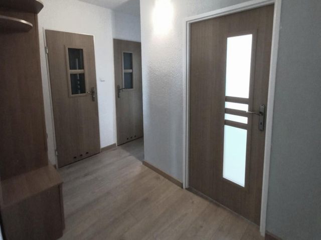 Mieszkanie 4-pokojowe Jasło, ul. Krzysztofa Kamila Baczyńskiego. Zdjęcie 1