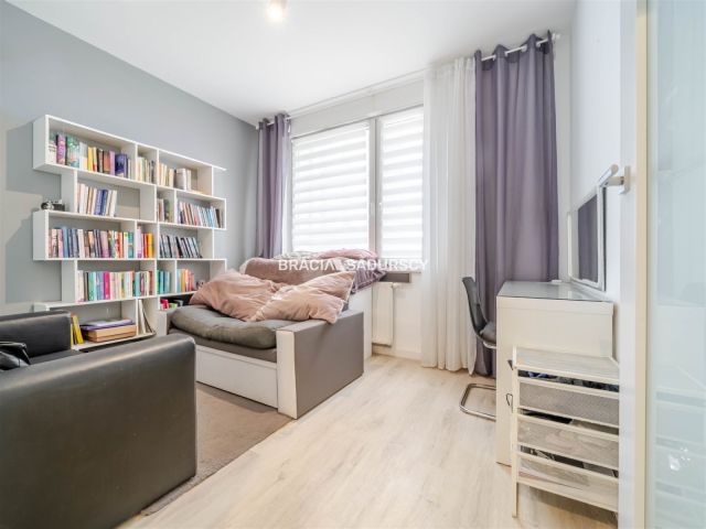 Mieszkanie 3-pokojowe Kraków Czyżyny, ul. Bolesława Orlińskiego. Zdjęcie 14