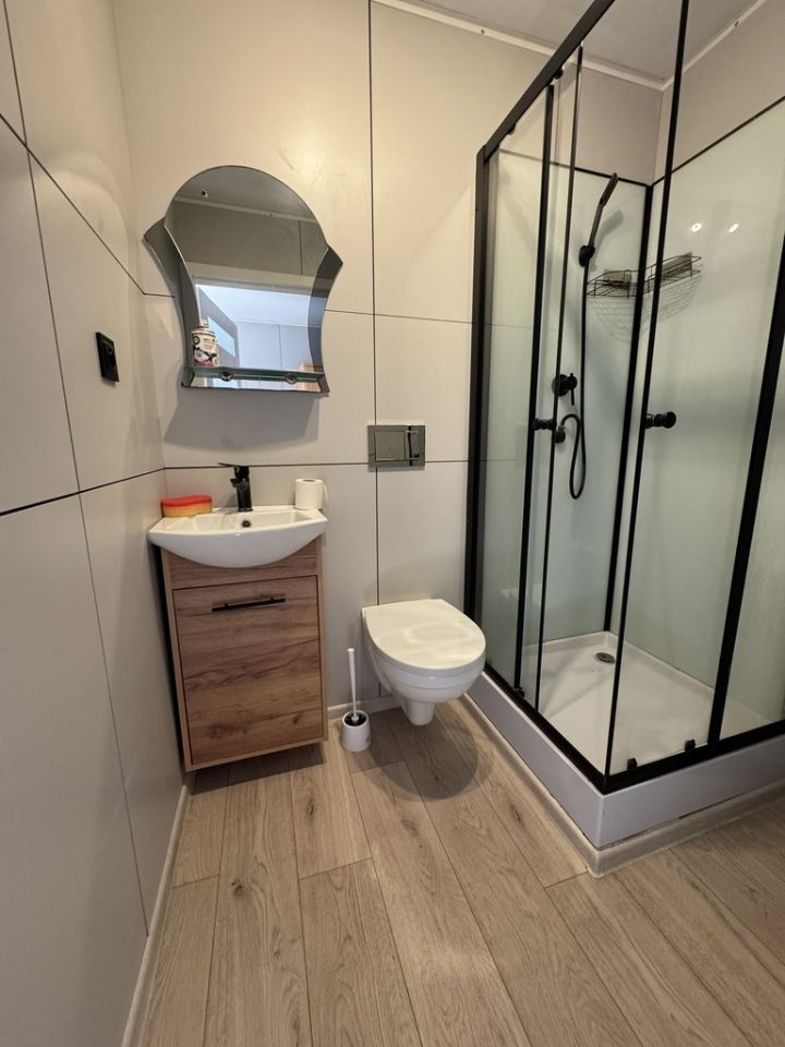 Mieszkanie 4-pokojowe Kudowa-Zdrój, ul. 1 Maja. Zdjęcie 3