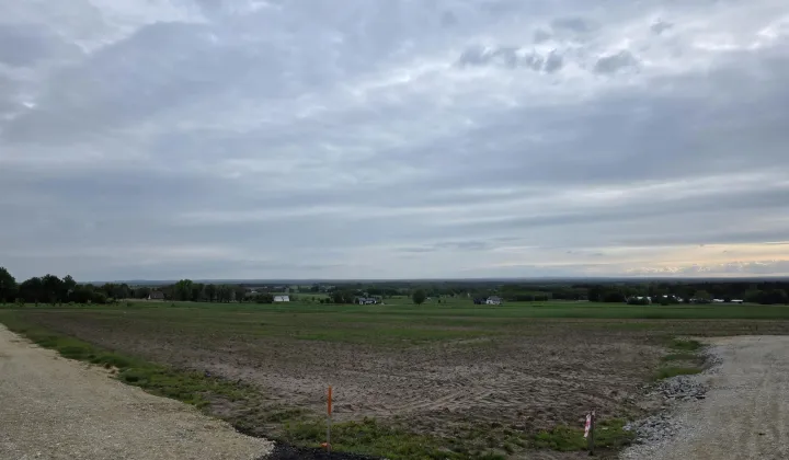 Działka budowlana Mikstat-Pustkowie