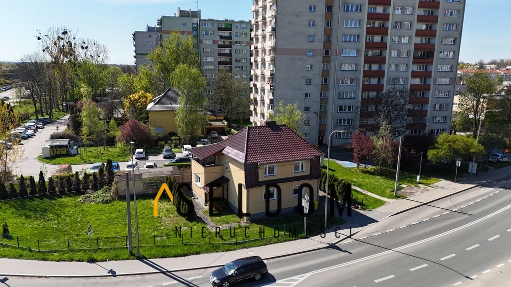 dom wolnostojący, 5 pokoi Opole Zaodrze, ul. Wojska Polskiego. Zdjęcie 2