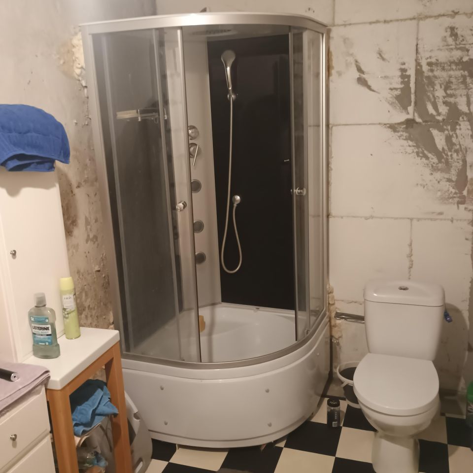 dom wolnostojący, 5 pokoi Ochle. Zdjęcie 11