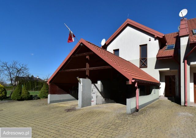 dom szeregowy, 4 pokoje Zabierzów, os. Lipowy Gaj. Zdjęcie 1