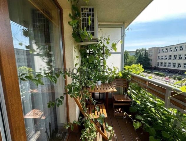 Mieszkanie 3-pokojowe Warszawa Wola, ul. Romańska. Zdjęcie 4
