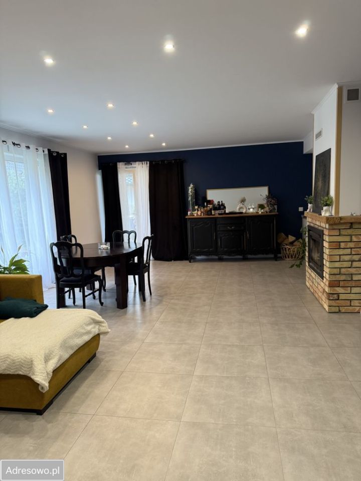 dom wolnostojący, 6 pokoi Chojniczki. Zdjęcie 18