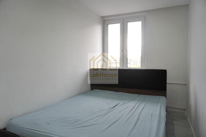 Mieszkanie 2-pokojowe Bytom, pl. Wojska Polskiego. Zdjęcie 3