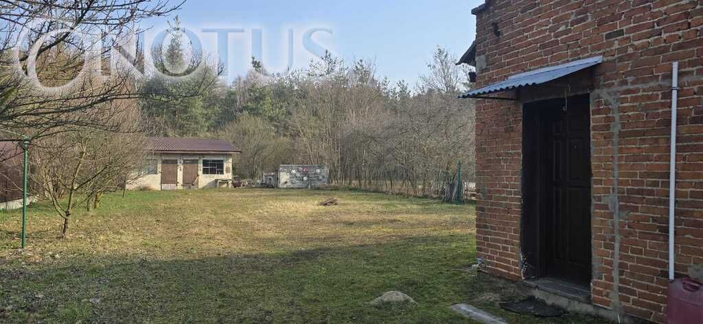 dom wolnostojący, 2 pokoje Klatka. Zdjęcie 12