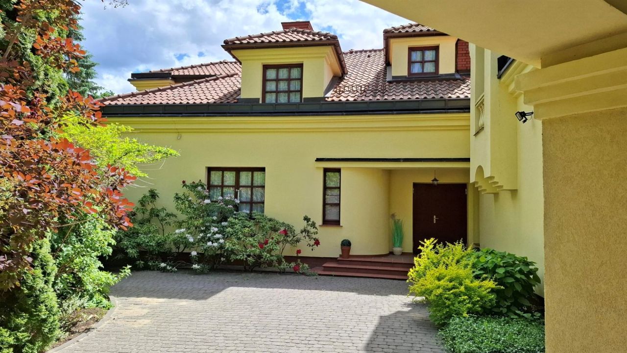 dom wolnostojący, 8 pokoi Warszawa Wawer, ul. Drohobycka. Zdjęcie 1