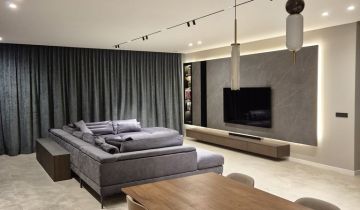 dom wolnostojący, 6 pokoi Mrozów