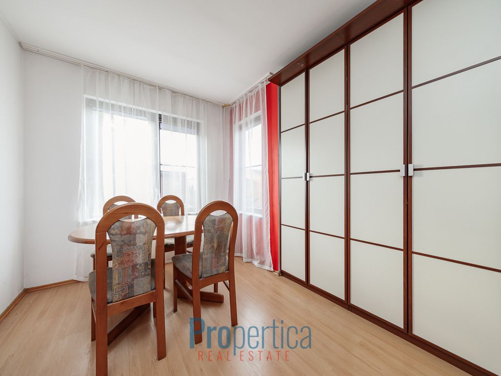 dom szeregowy, 5 pokoi Warszawa Targówek, ul. Karkonoszy. Zdjęcie 9