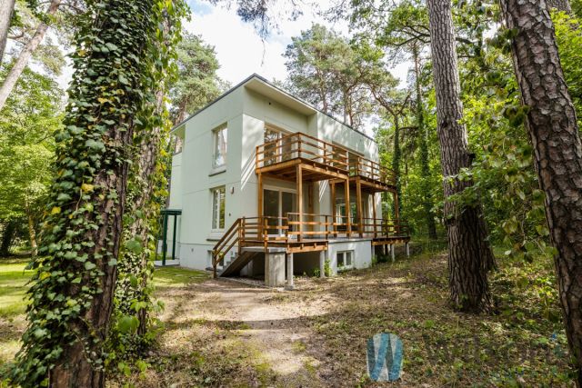 dom wolnostojący, 11 pokoi Podkowa Leśna, ul. Bukowa. Zdjęcie 21