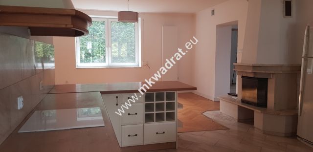 dom wolnostojący, 5 pokoi Michałowice. Zdjęcie 1