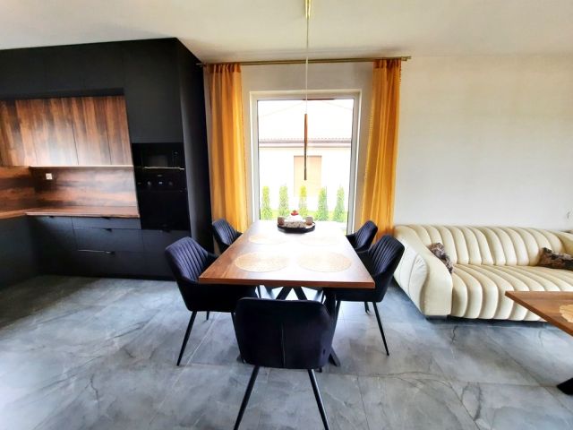 dom wolnostojący, 4 pokoje Poniatowice. Zdjęcie 5