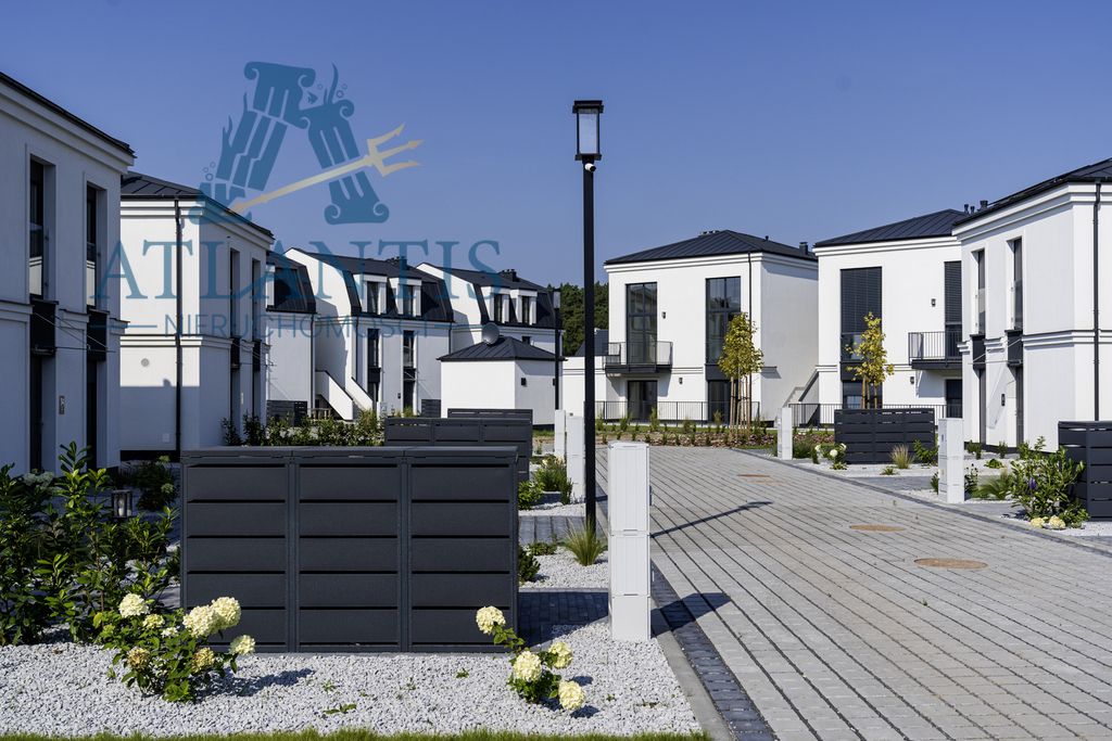 dom szeregowy, 5 pokoi Niemcz. Zdjęcie 4