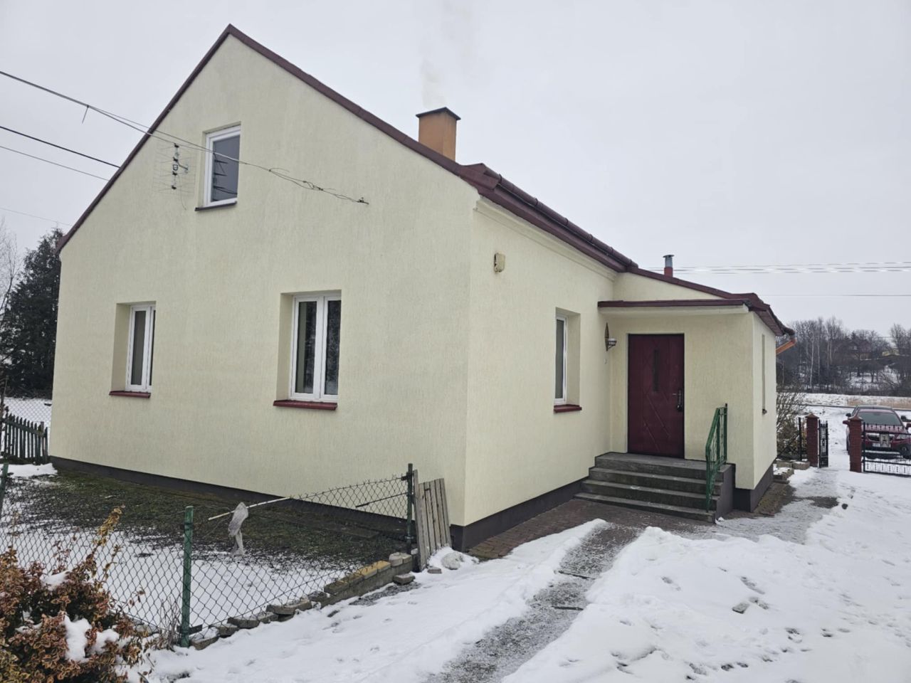 dom wolnostojący, 3 pokoje Kosienice. Zdjęcie 1