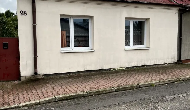 dom wolnostojący, 2 pokoje Ćmielów, ul. Długa