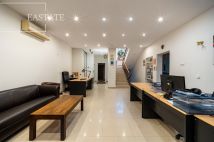 dom wolnostojący, 11 pokoi Warszawa Saska Kępa, ul. Genewska