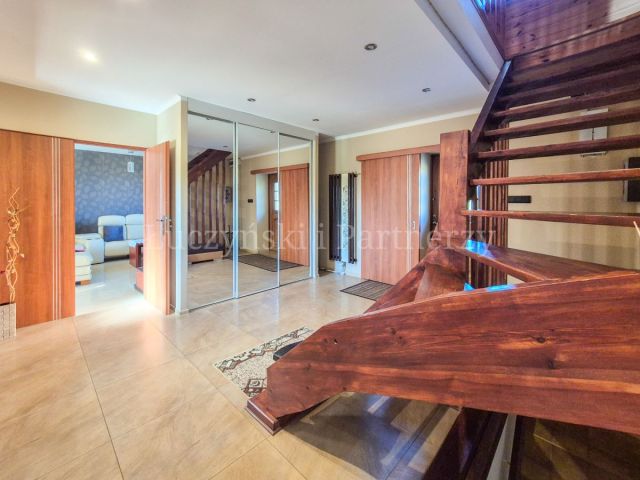 dom wolnostojący, 5 pokoi Wojanów. Zdjęcie 4