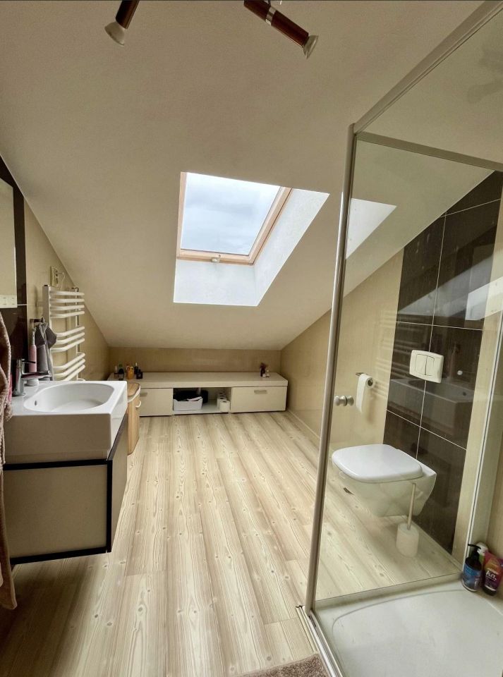 Mieszkanie 5-pokojowe Świebodzice Osiedle Piastowskie, ul. Królowej Jadwigi. Zdjęcie 6