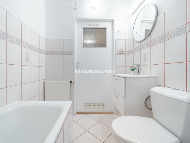 Mieszkanie 2-pokojowe Kraków Podgórze, ul. ks. Wincentego Turka. Zdjęcie 17