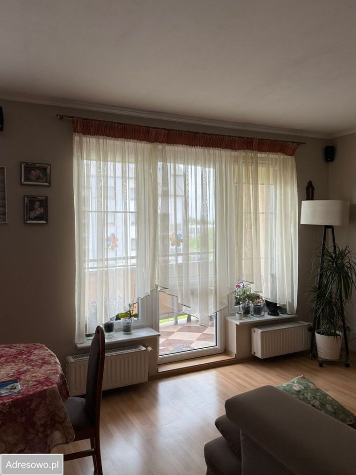 Mieszkanie 4-pokojowe Inowrocław, ul. Jesionowa. Zdjęcie 3