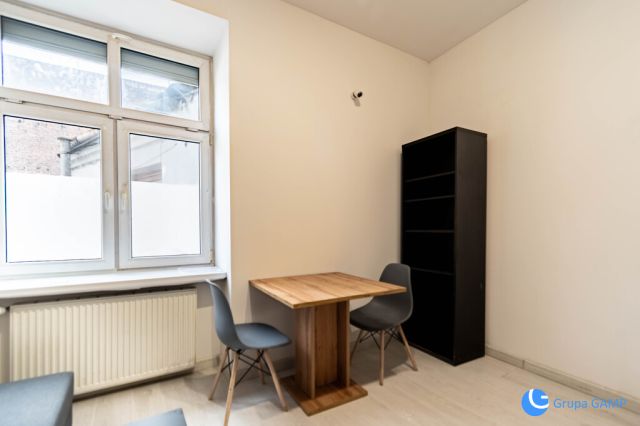 Mieszkanie 2-pokojowe Kraków, ul. Kalwaryjska. Zdjęcie 2