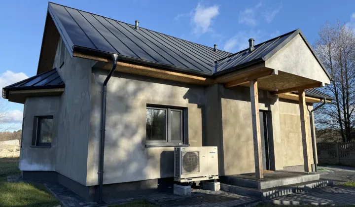 dom wolnostojący, 5 pokoi Paproć