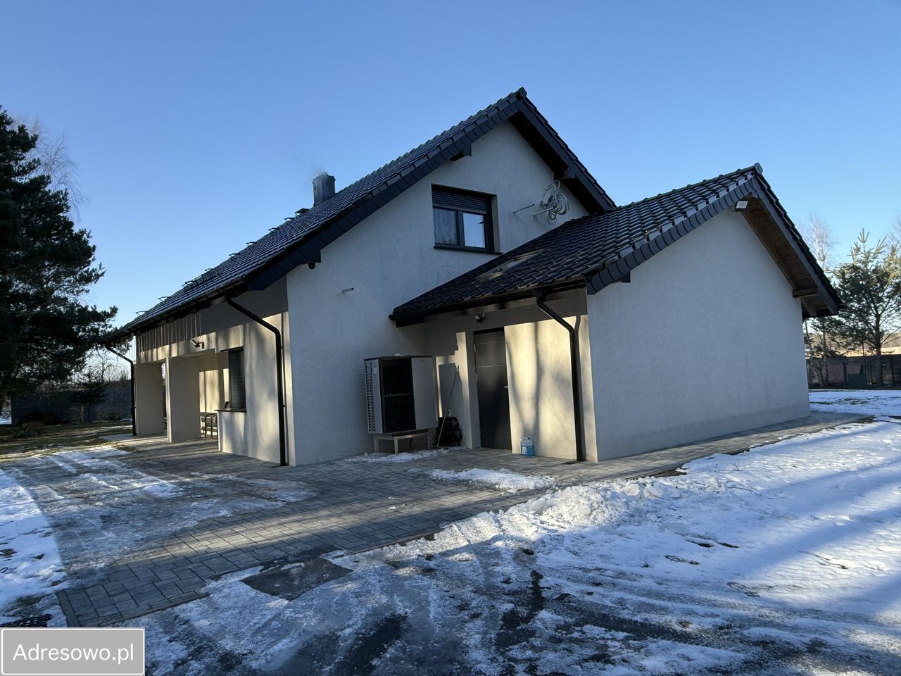 dom wolnostojący, 6 pokoi Jeziorna. Zdjęcie 14