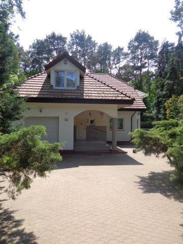dom wolnostojący, 5 pokoi Warszawa Wawer, ul. Przewodowa. Zdjęcie 1