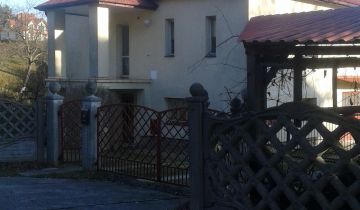 dom wolnostojący, 6 pokoi Mogilany Rzym, ul. Ogrodowa