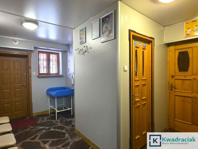 dom wolnostojący, 7 pokoi Besko. Zdjęcie 16