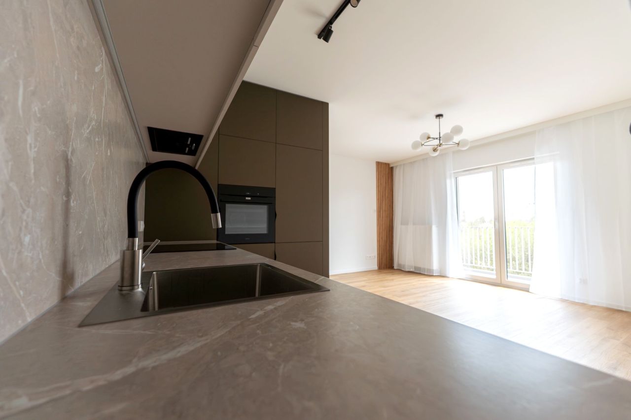 Mieszkanie 2-pokojowe Kraków Azory, ul. Josepha Conrada. Zdjęcie 2