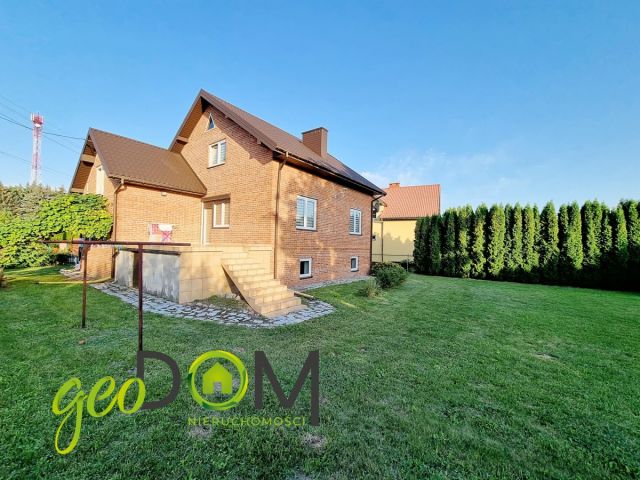 dom wolnostojący, 7 pokoi Tarłów, os. Leśne. Zdjęcie 1