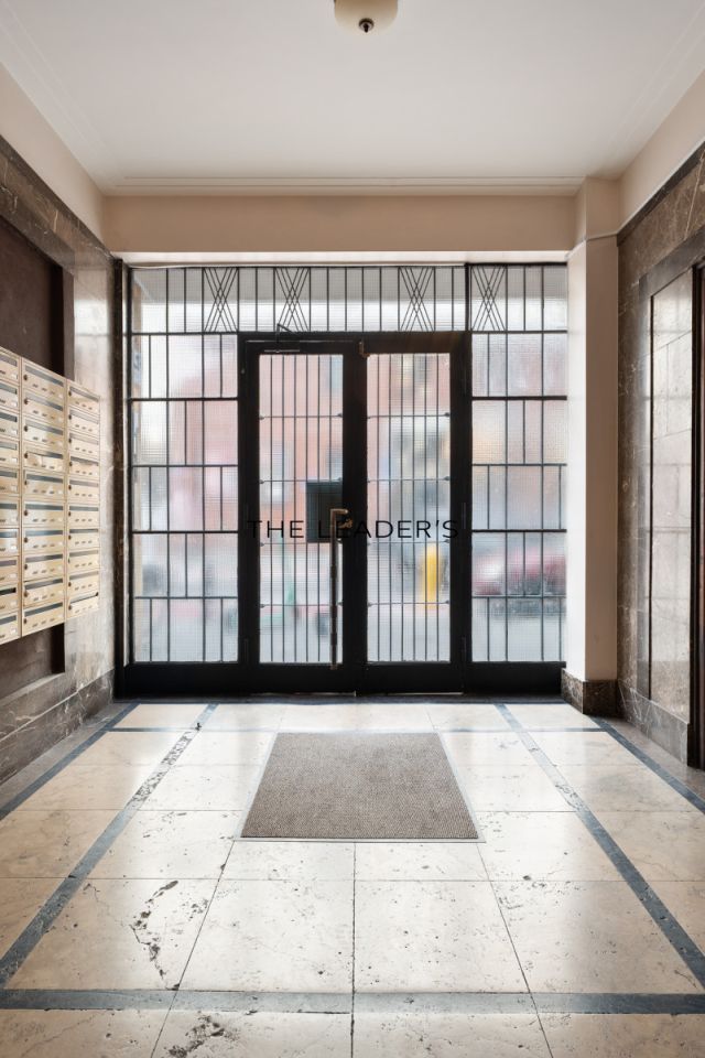 Mieszkanie 3-pokojowe Warszawa Śródmieście, ul. Wilcza. Zdjęcie 15