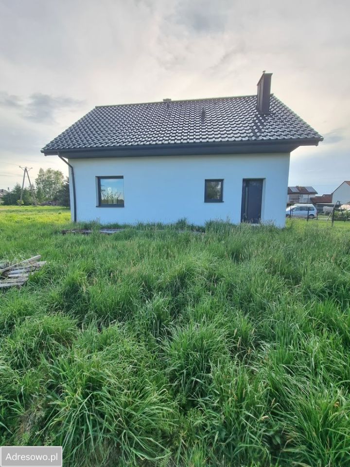 dom wolnostojący, 4 pokoje Kobiór, ul. Zdzisława Ołtuszewskiego. Zdjęcie 2