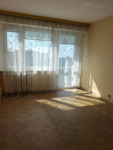 Mieszkanie 4-pokojowe Gniezno, os. Jagiellońskie. Zdjęcie 1