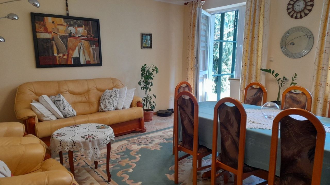 dom szeregowy, 10 pokoi Zielonka, pl. Maratończyków