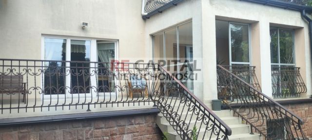 dom wolnostojący, 4 pokoje Stare Babice, ul. Dworkowa. Zdjęcie 2