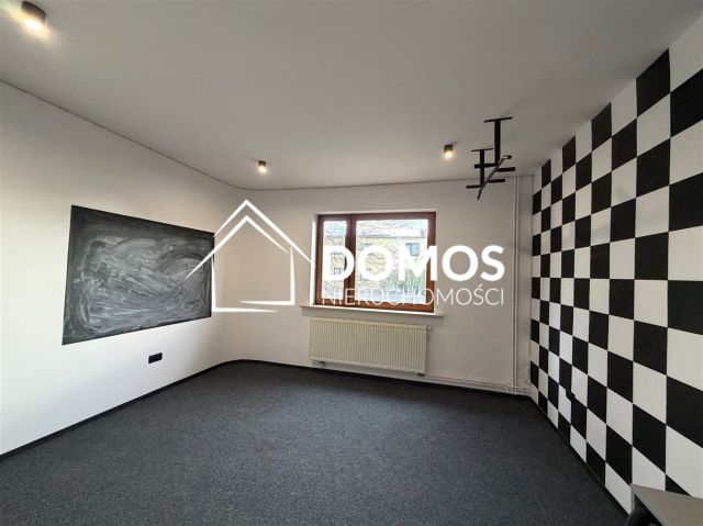 dom wolnostojący, 3 pokoje Pszczyna, ul. dr. Antoniego Rogalińskiego. Zdjęcie 6