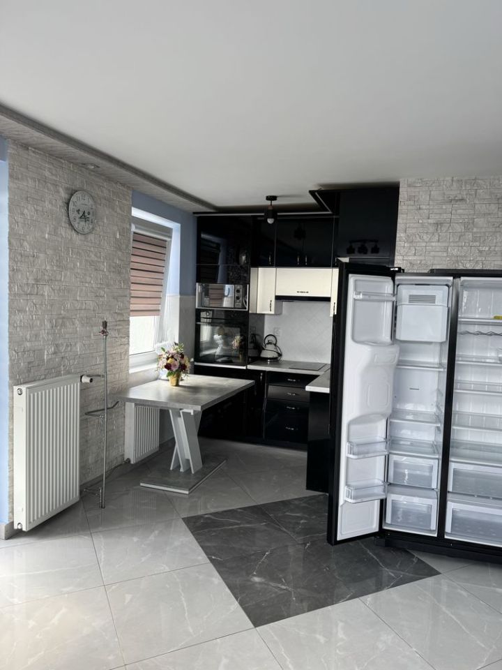 Mieszkanie 2-pokojowe Płock, ul. Miodowa. Zdjęcie 2